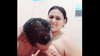 Sweaty Desi Bathroom Rendezvous