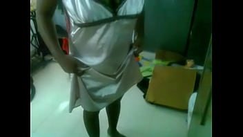 Malayali Milf Rips Off Her Top, Revealing Her Luscious Curves