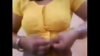 Desi Babe Gets Pounded Hard By Her Boyfriend In Steamy Bengali Sex Tape
