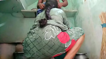 Desi Aunty Getting Wild And Wet In The Bathroom