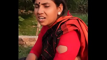 Sizzling Bengali Bhabi’s Steamy New Erotic Encounter