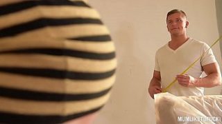 Wealthy Milf Seduces The Handyman For A Deep, Hard Anal Pounding