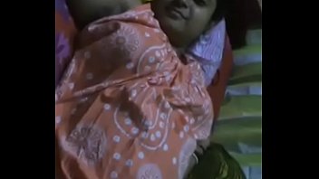 Sultry Kerala Mallu Bhabhi With Curves That Drive Men Wild