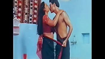Sizzling Mallu Babe Gets Wild In Milan’s Heat