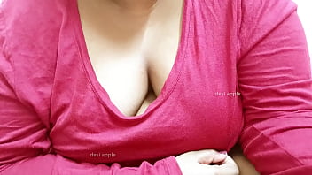Luscious, All-natural Curves On A Tempting Asian Bhabhi