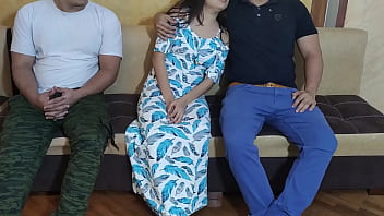 Esposa Infiel Se Deja Follar Salvajemente Frente A Su Marido Cornudo Mientras Duerme – Madura Caliente Y Puta Disfruta Una Cogida Traicionera Ntr