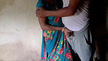 Sizzling Indian Desi Young Stepmom Gets Pounded Raw And Wild