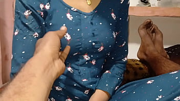 Devar Ne Nayi Bhabhi Ko Chod Chod Ke Chudakkad Bana Diya