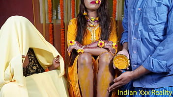 गर्म कदम-पिताजी और उनकी सुंदर सौतेली बेटी का अश्लील हिंदी रोमांस