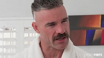 Tight Little Stepdaughter Rides Her Stepdaddy Raw To Keep Her Pole-dancing Secret From Mommy