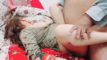 Sizzling Indian Bhabhi Gets Ravished By Property Dealer In Raw, Dirty Hindi Moans