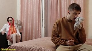 Monstrous Cock Obliterates Tight Stepmom Ass