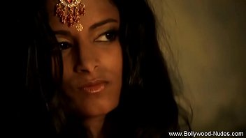 Voluptuous Indian Temptress Unleashing Her Raw, Primal Sensuality