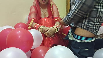 Desi Nayi Dulhan Ki Pehli Raat, Pati Ne Choda Mazedaar Tarike Se