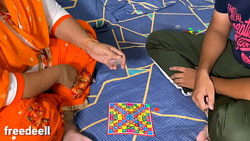 Bhabhi Ke Saath Ludo Khelo Aur Jeetne Wala Maje Le… Poora Hindi Video