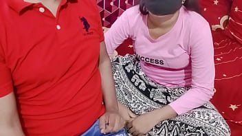 सौतेले भाई ने बहन को चोदते हुए बनाया अपनी रंडी