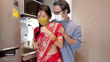 Curvy Indian Stepdaughter Tempts Her Stepdad With Her Big Ass And Begs For His Massive Cock, Moaning In Hindi