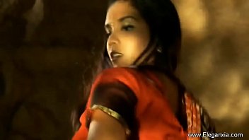 Sensual Seductions: India’s Most Exquisite Erotic Arts