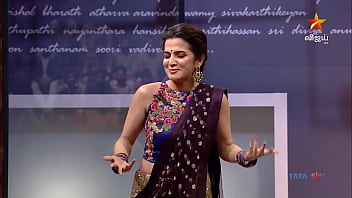 Sizzling Tamil Anchor Dd’s Seductive Hip Show