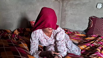 सुबह सुबह हनीमून सेक्स, देसी भाभी की गर्म चुदाई, गांव की असली रियल सेक्स वीडियोज में भैया बोले