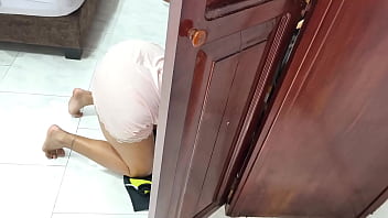 Se Me Escapó La Leche Dentro Del Chocho De Mi Madrastra