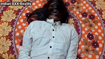 Desi Step Mom Ki Garam Honeymoon Raat, Chudai Ka Maza