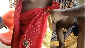 Aged Muslim Bhabhi Gets Her Tight Asshole Stretched By Her Lustful Sister-in-law