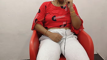Tamil Temptress Teases Her Tight Twat For The Camera