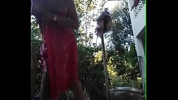 Desi Indian Bhabhi Spreads Wide In A Steamy Open Bath