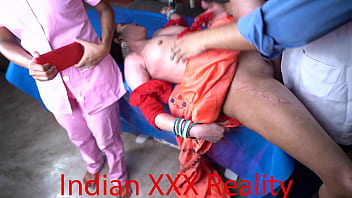 Desi Doctor Step-family Ki Garam Hindi Kahani