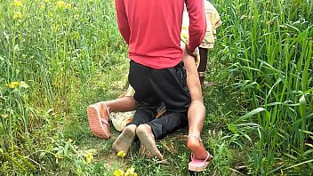 Desi Teen Gets Wild And Raw In A Public Outdoor Fuck Scene, Moaning In Hindi