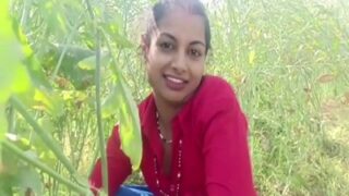 Saucy Desi Bhabhi Demands Cash For Wild Outdoor Romp