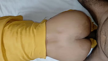 Moti Gand Wali Chachi Ki Garam Garam Hindi Sex Video
