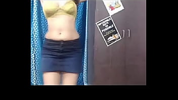 Sway Your Hips Like A Bollywood Seductress