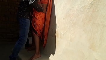 पूरी रात भरा जाएगा उसकी गोल-मटोल गांड का मज़ा