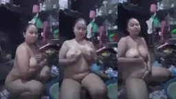 Basah-basahan, Kirim Video Panas Buat Pacar