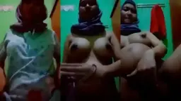 Bunda Berjilbab Dengan Payudara Montok Menggoda