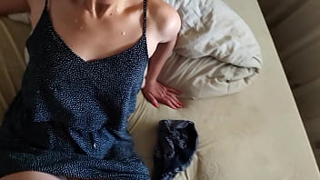 Uncensored Deep Throat Gagging To Swallow Every Last Drop Of Homemade Cum