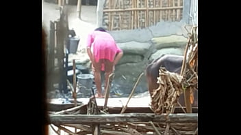 Desi Bhabhi’s Steamy Bath Time, Dripping Wet And Begging For It