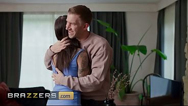 Drenched In Desire: Ada Lapiedra’s Sizzling Brazzers Fantasy – Unlock Xvpromo For Exclusive Access