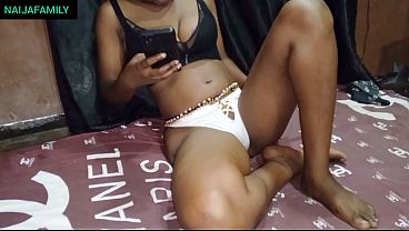 Sizzling Ebony Teen’s Pussy Devoured And Clit Sucked In Homemade Naija Family Affair