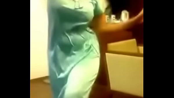 Desi Temptress: A Rare Display Of Voluptuous Curves In Seductive Motion