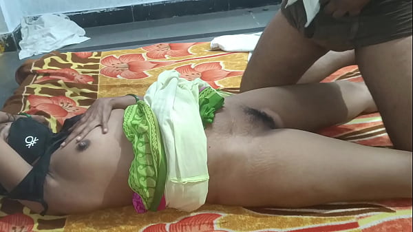 Desi Lovers’ Intimate Encounter: A Steamy Homemade Update From An Indian Couple