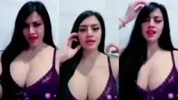 Alondra’s Luscious Curves On Mangolive