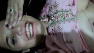 Explicit Karachi Mature Exhibitionist Clip