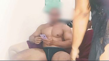 Só Eu E Meu Padrasto Em Casa, Sem Minha Mãe Por Perto