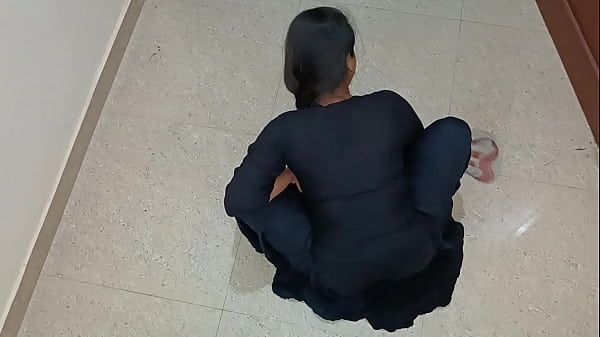 Sultry Indian Housekeeper’s Intimate Encounter With Landlord In Clear Hindi