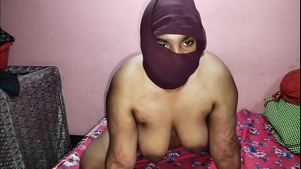 Make-up Artist Pounds Sexy Indian Model Client Rough At Home, Makeup Wale Ne Kiya Clint Chudai With Dirty Hindi Moans