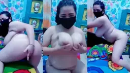 Bini Tobrut Mulus Live Bugil Nungging, Badan Montok Siap Digoyang