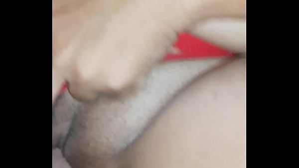 Safada Gemendo Gostoso, Rebolando Sem Parar